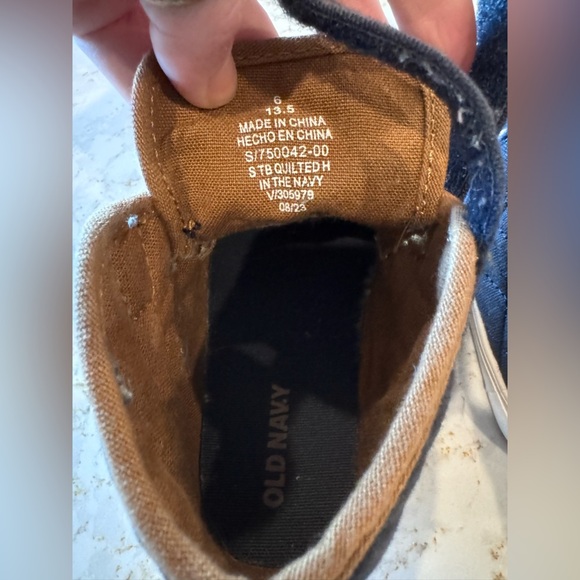 Old Navy size 6 Blue and Brown Kids Shoes - Picture 8 of 13